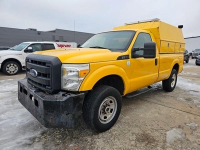 2015 Ford F-350 Super Duty 4X4 XL 2DR Regular Cab 8 FT. LB SRW Pickup