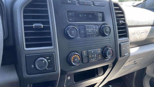 2017 Ford F-350 Super Duty XL