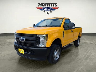 2019 Ford F-350 Super Duty 4X4 XL 2DR Regular Cab 8 FT. LB SRW Pickup