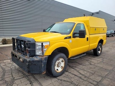 2012 Ford F-350 Super Duty 4X4 XL 2DR Regular Cab 8 FT. LB SRW Pickup
