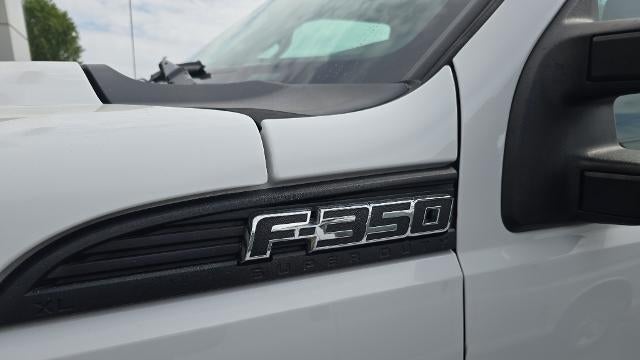 2015 Ford F-350 Super Duty XL