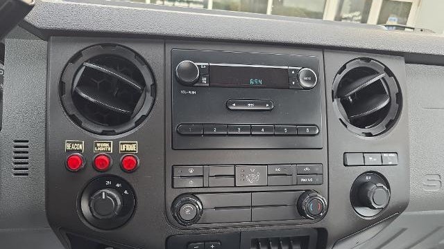 2015 Ford F-350 Super Duty XL