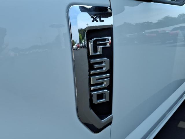 2017 Ford F-350 Super Duty XL — photo 1 of 24