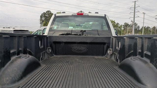 2022 Ford F-350 Super Duty XL