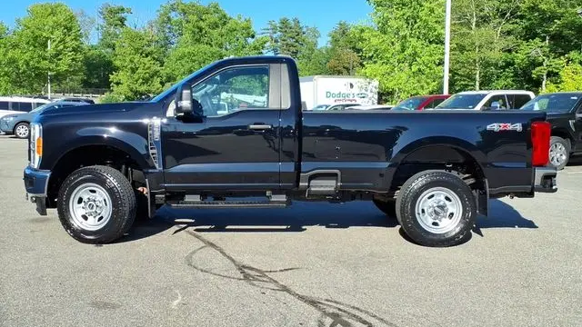 2023 Ford F-350 Super Duty XL