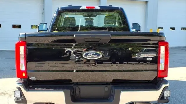 2023 Ford F-350 Super Duty XL
