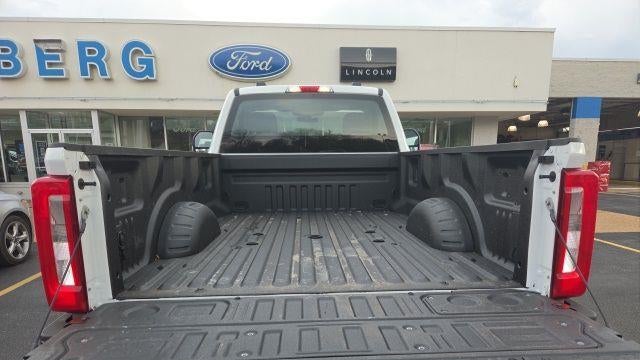 2026 Ford F-350 Super Duty XL