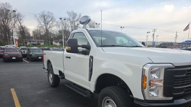 2026 Ford F-350 Super Duty XL