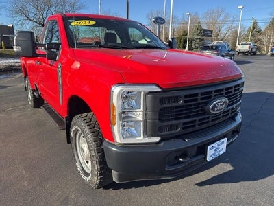 2024 Ford F-350 Super Duty 4X4 XL 2DR Regular Cab 8 FT. LB SRW Pickup