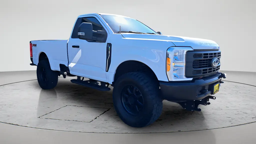 2023 Ford F-350 Super Duty XL