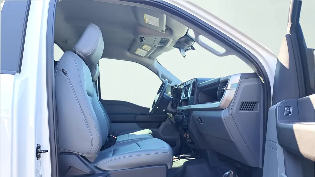2023 Ford F-350 Super Duty XL
