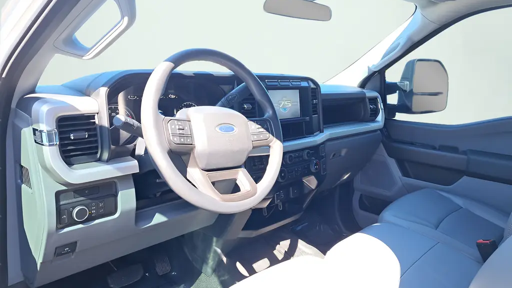 2023 Ford F-350 Super Duty XL