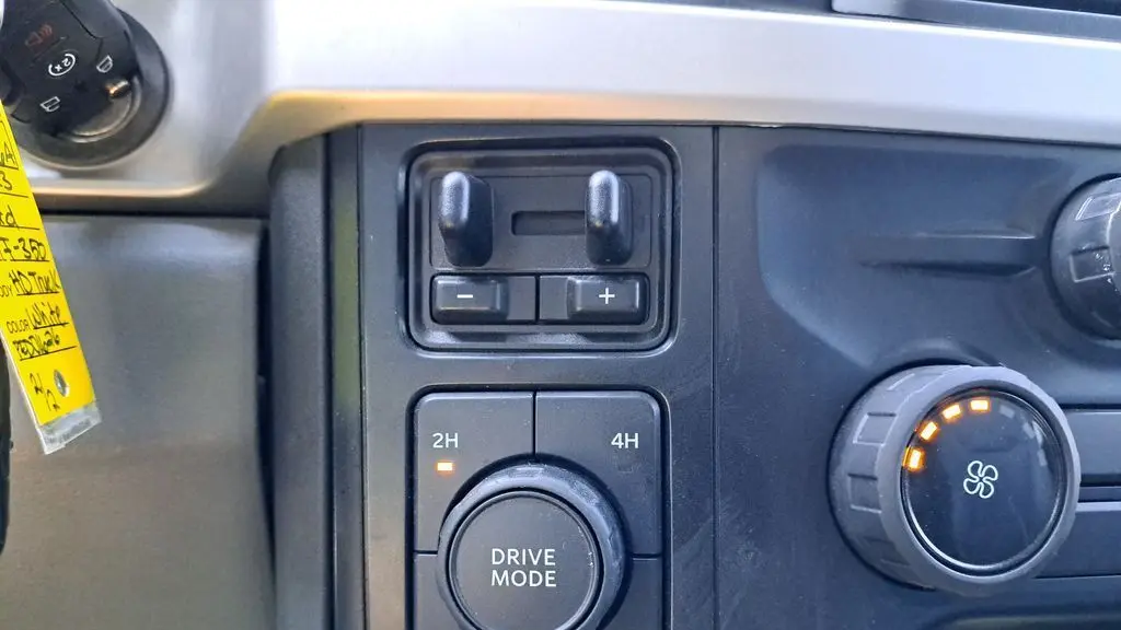 2023 Ford F-350 Super Duty XL
