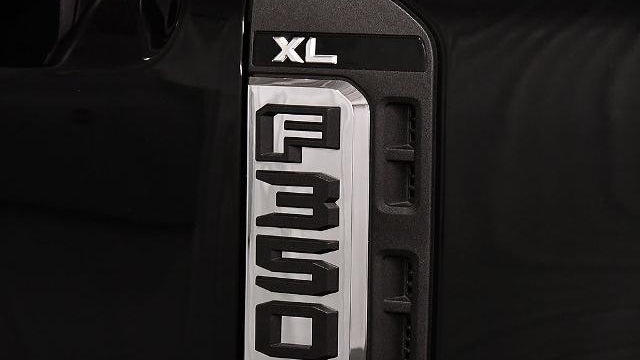 2024 Ford F-350 Super Duty XL