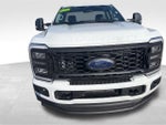 2025 F-350 Super Duty Thumbnail 2
