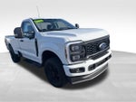 2025 F-350 Super Duty Thumbnail 3