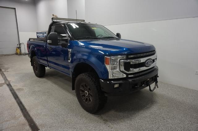 2022 Ford F-350 - $38,999