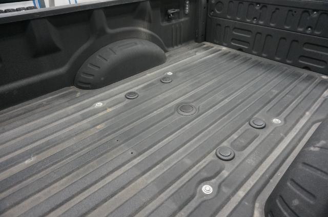 2022 Ford F-350 - $38,999