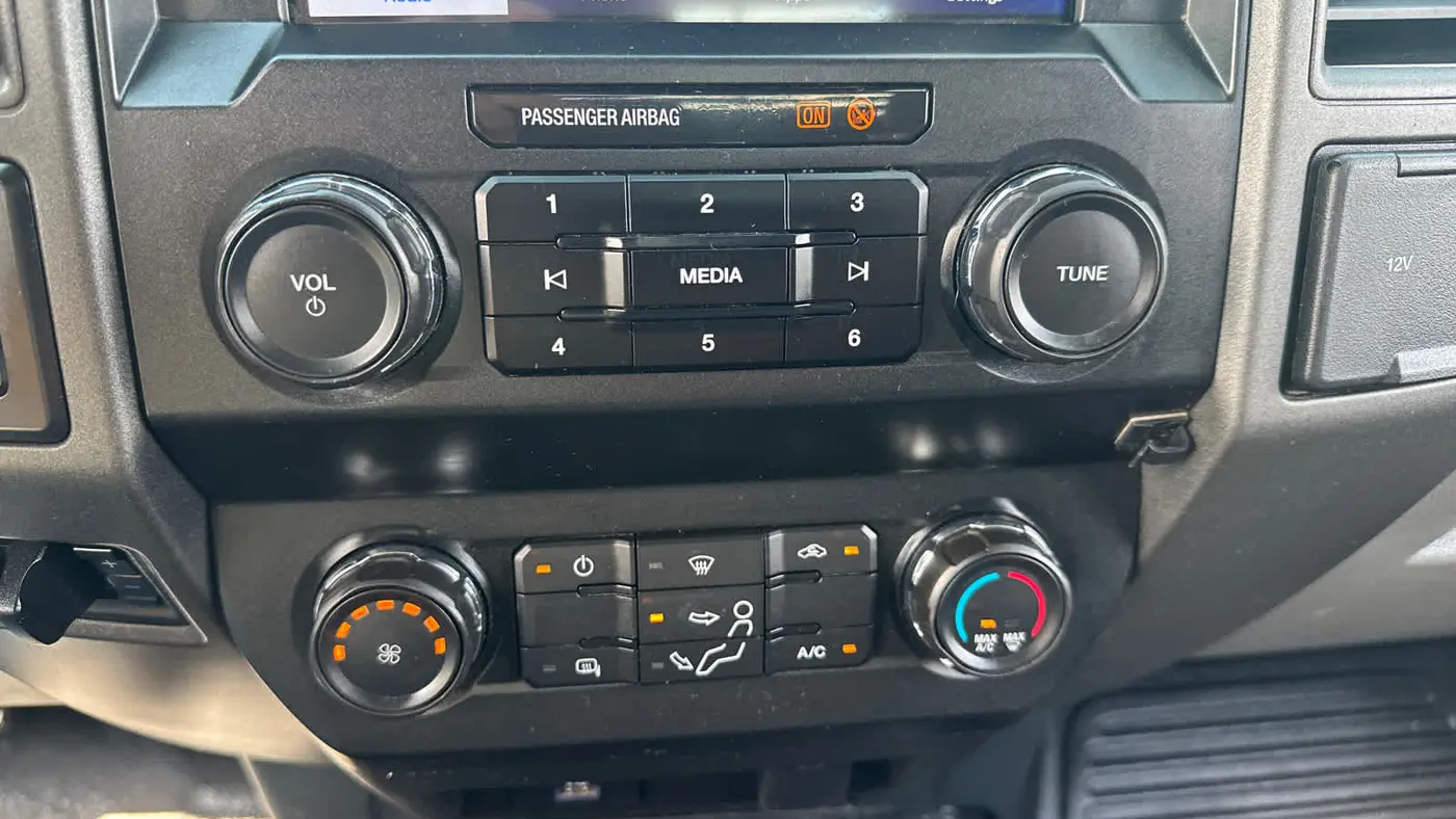2022 Ford F-350 Super Duty XL