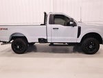 2025 F-350 Super Duty Thumbnail 2