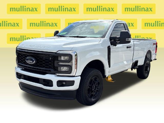 2025 Ford F-350 - $49,900