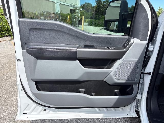 2025 Ford F-350 - $49,900
