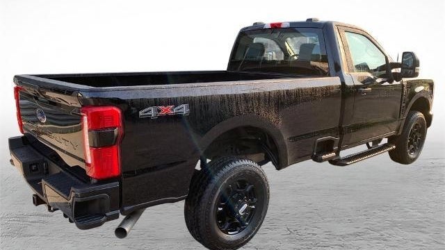 2025 Ford F-350 Super Duty XL