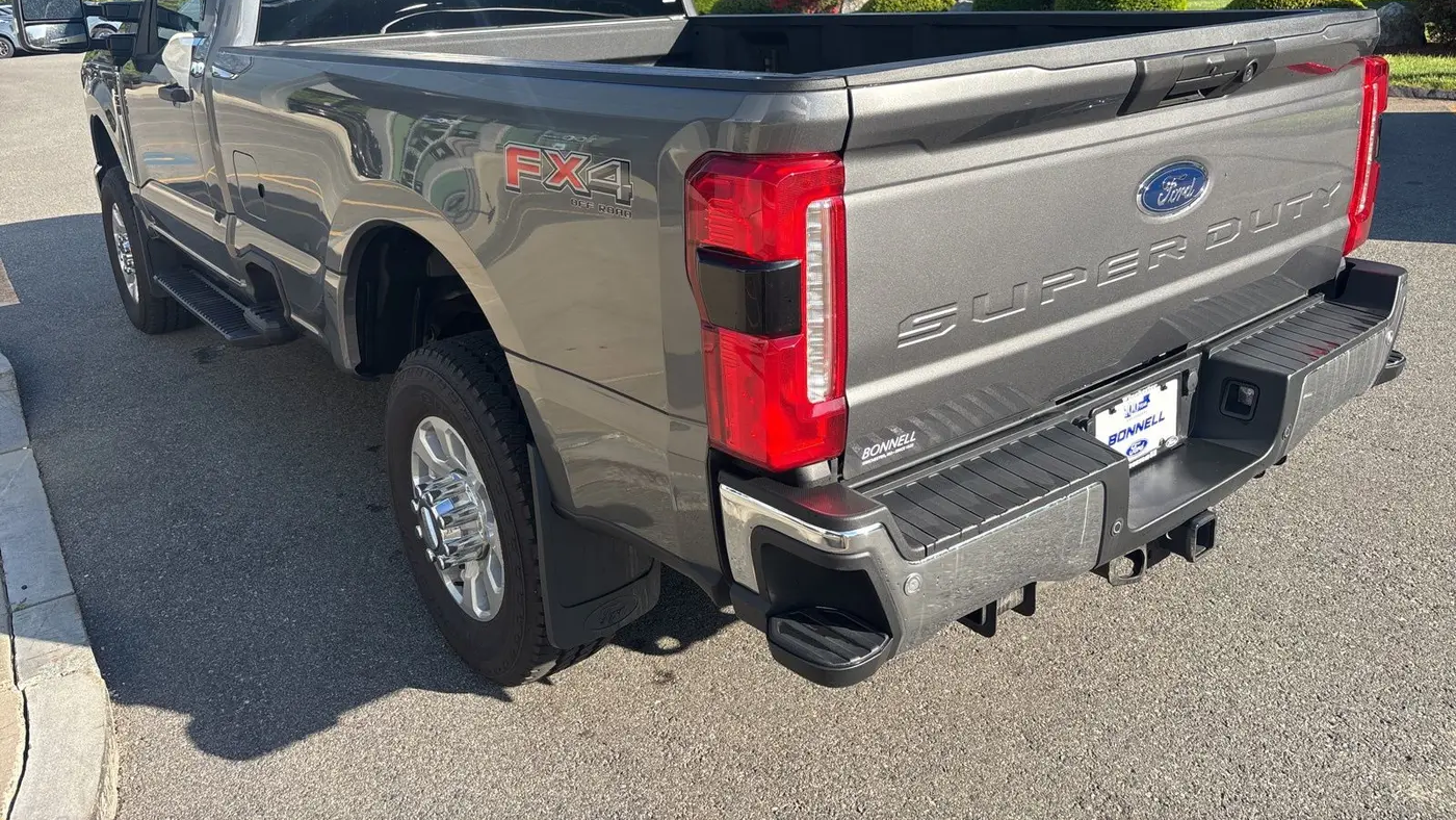 2024 Ford F-350 Super Duty XL
