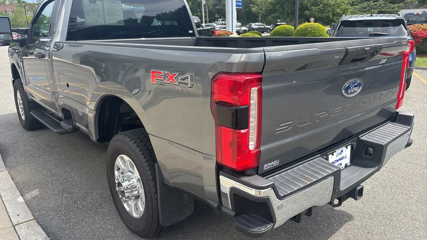 2024 Ford F-350 Super Duty XL