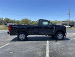 2025 F-350 Super Duty Thumbnail 3