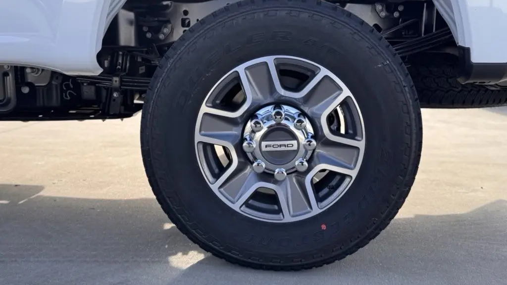 2025 Ford F-350 Super Duty XL