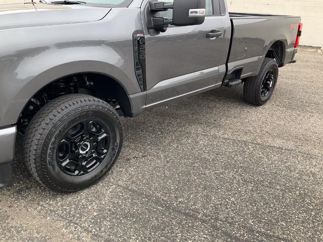 2025 Ford F-350 - $50,947
