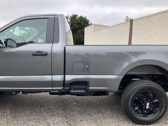 2025 Ford F-350 - $50,947