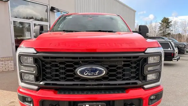 2025 Ford F-350 Super Duty XL