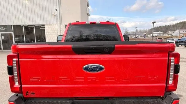 2025 Ford F-350 Super Duty XL