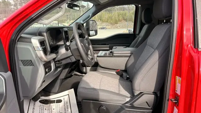 2025 Ford F-350 Super Duty XL