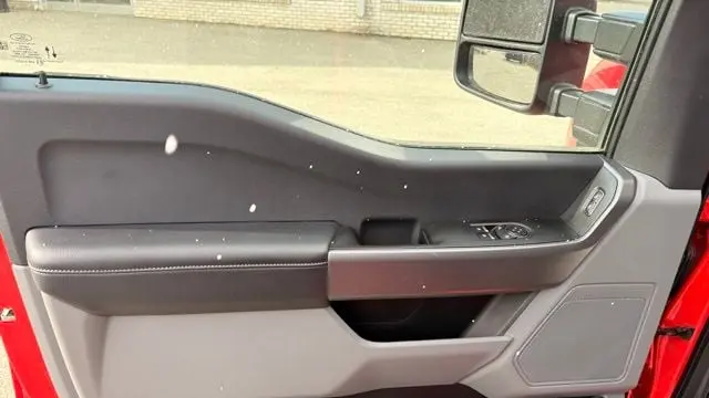 2025 Ford F-350 Super Duty XL