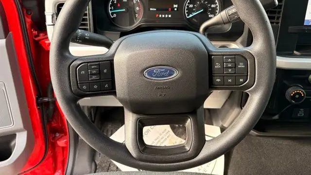 2025 Ford F-350 Super Duty XL