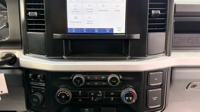 2025 Ford F-350 Super Duty XL