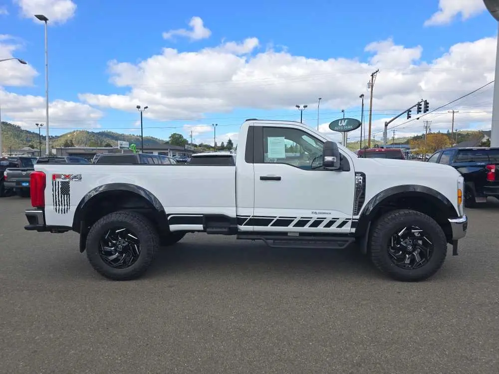 2025 Ford F-350 - $54,250
