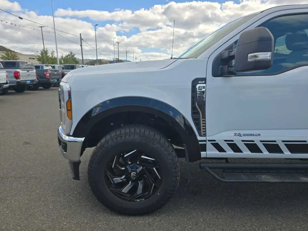 2025 Ford F-350 - $54,250