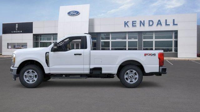 2026 Ford F-350 Super Duty XLT