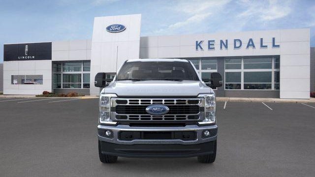 2026 Ford F-350 Super Duty XLT