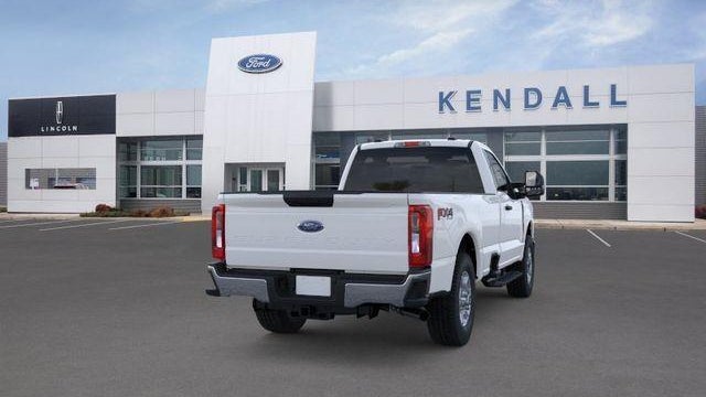 2026 Ford F-350 Super Duty XLT