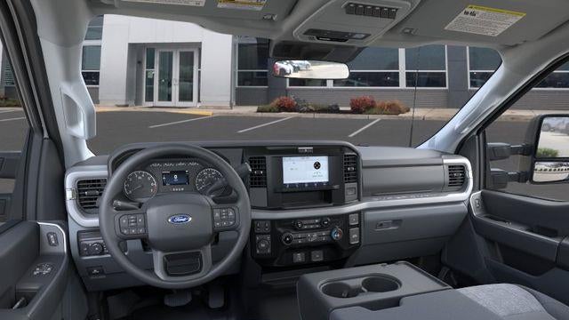 2026 Ford F-350 Super Duty XLT