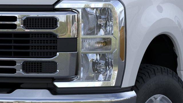 2026 Ford F-350 Super Duty XLT