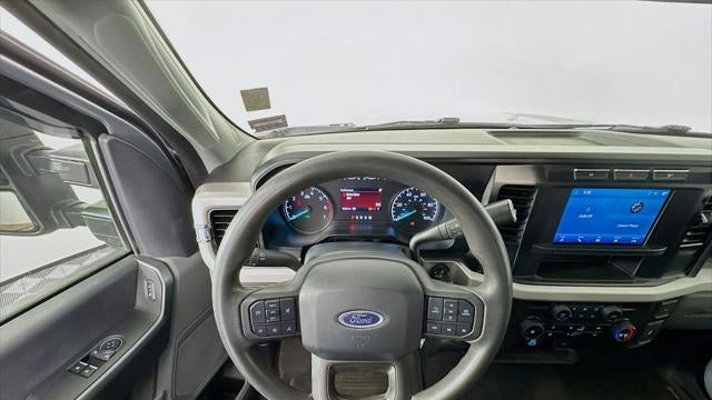 2024 Ford F-350 Super Duty XL