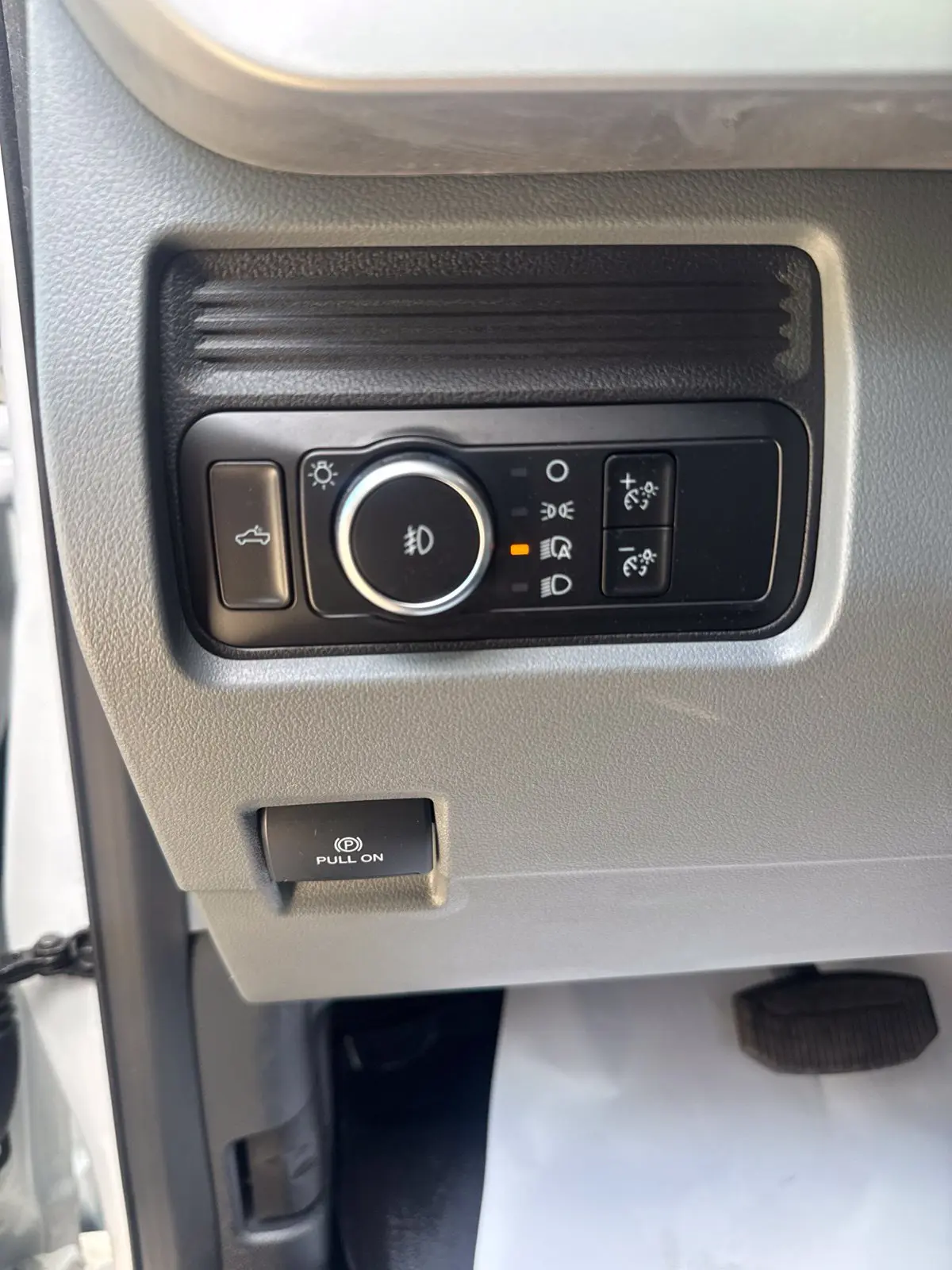 2025 Ford F-350 - $47,275