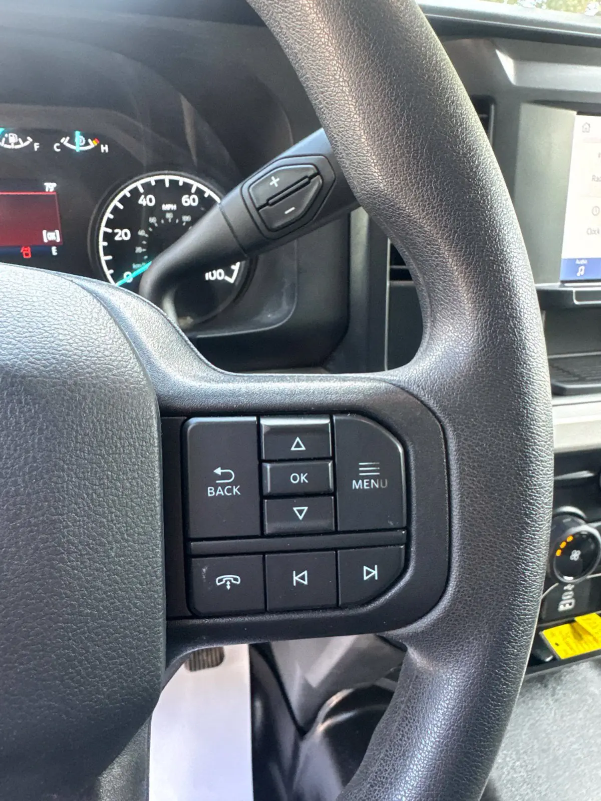 2025 Ford F-350 - $47,275