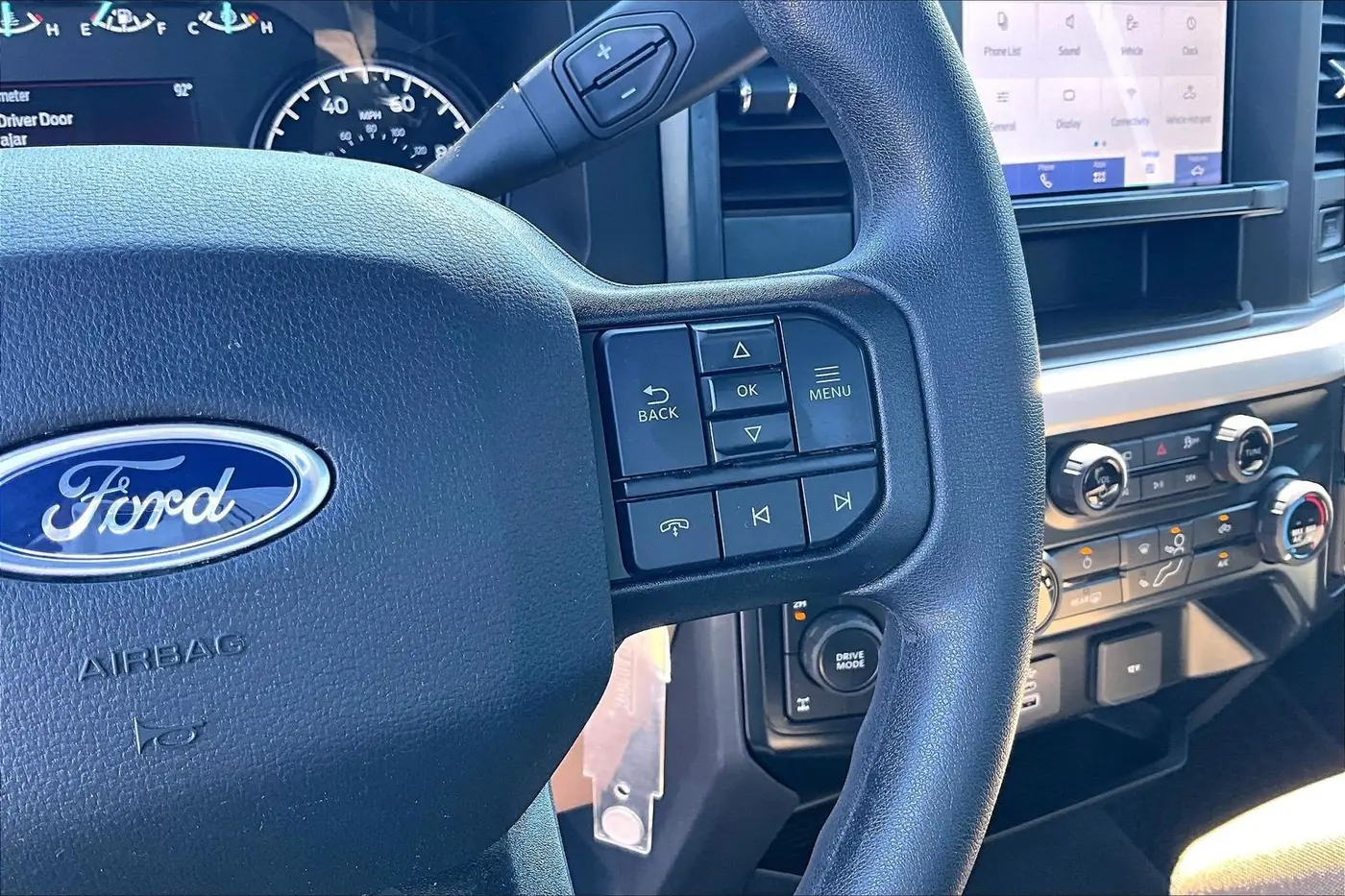 2025 Ford F-350 - $50,900